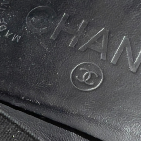 CHANEL Black Leather Ballet Flats 41 - Picture 6 of 15